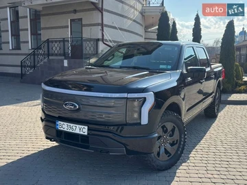 Авто Ford F-150 2023 № 8579668