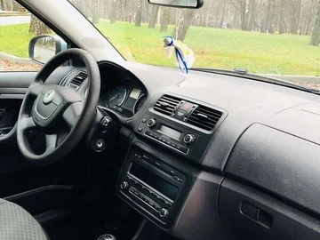 Авто Skoda Fabia 2010 № 8580004