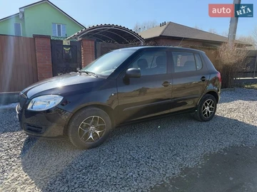 Авто Skoda Fabia 2009 № 8580016