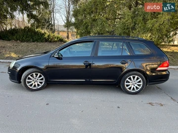 Авто Volkswagen Golf 2008 № 8580027