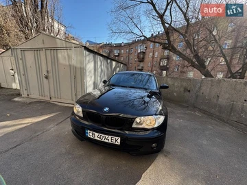 Авто BMW 1 Series 2004 № 8580084