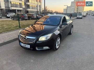 Авто Opel Insignia 2013 № 8580414