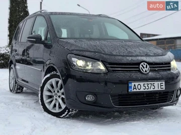 Авто Volkswagen Touran 2012 № 8580479