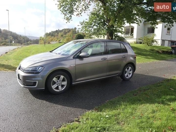 Авто Volkswagen E-Golf 2015 № 8580487