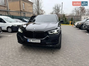 Авто BMW X5 2021 № 8580970