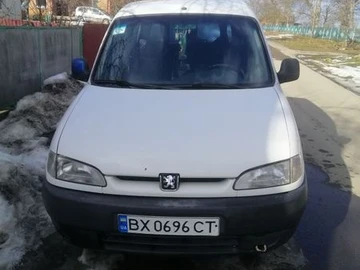 Авто Peugeot Partner 2000 № 8580987