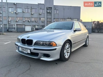 Авто BMW 5 Series 2003 № 8581323