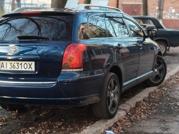 Авто Toyota Avensis 2005 № 8581352
