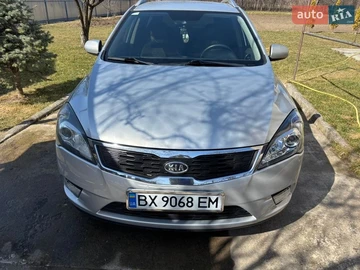 Авто KIA Ceed 2010 № 8581396