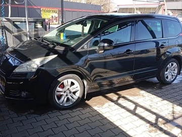 Авто Peugeot 5008 2011 № 8581426
