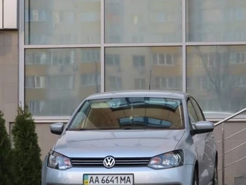 Авто Volkswagen Polo 2011 № 8581432