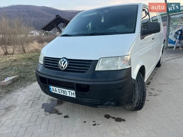 Авто Volkswagen Transporter 2008 № 8581440