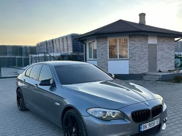 Авто BMW 5 Series 2010 № 8581734
