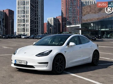 Авто Tesla Model 3 2019 № 8581822