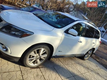 Авто Nissan Pathfinder 2013 № 8581824