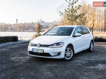 Авто Volkswagen E-Golf 2019 № 8581858