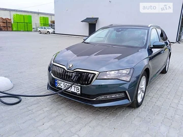 Авто Skoda Superb 2020 № 8581862