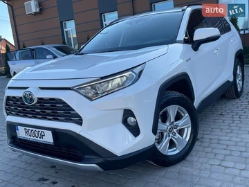 Авто Toyota Rav4 2021 № 8581949