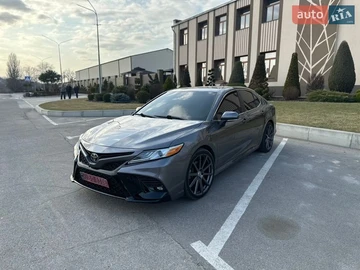 Авто Toyota Camry 2018 № 8581953