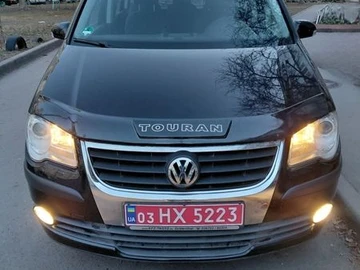 Авто Volkswagen Touran 2008 № 8582249