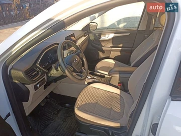 Авто Ford Escape 2021 № 8582295