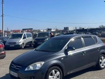 Авто KIA Ceed 2008 № 8582430