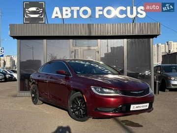 Авто Chrysler 200 2015 № 8582440