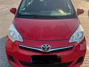 Авто Toyota Verso-S 2011 № 8582449