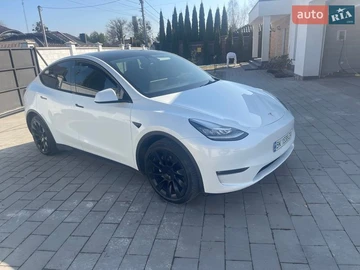Авто Tesla Model Y 2022 № 8582619