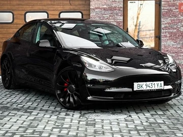 Авто Tesla Model 3 2023 № 8582633