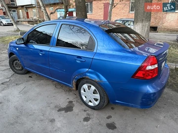 Авто Chevrolet Aveo 2007 № 8582790