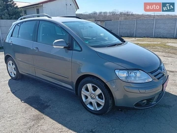 Авто Volkswagen Golf Plus 2008 № 8582863