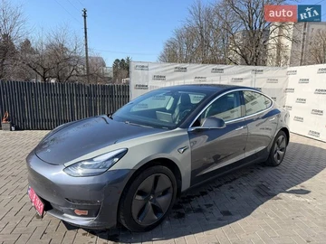 Авто Tesla Model 3 2019 № 8582891