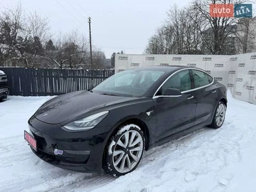 Авто Tesla Model 3 2019 № 8582895