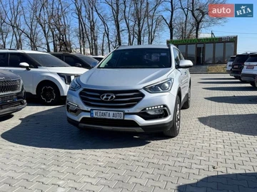 Авто Hyundai Santa Fe 2017 № 8582956