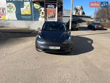 Авто Tesla Model Y 2023 № 8583128