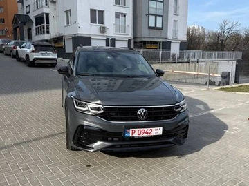 Авто Volkswagen Tiguan 2023 № 8583157