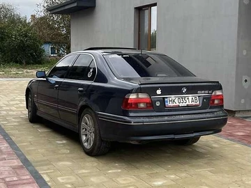 Авто BMW 5 Series 2002 № 8583180