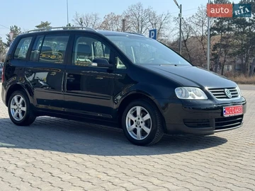 Авто Volkswagen Touran 2005 № 8583218