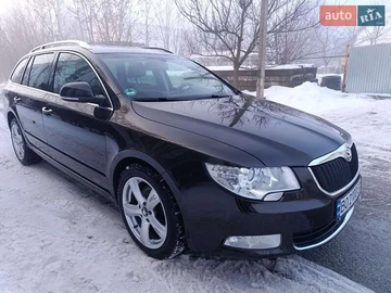 Авто Skoda Superb 2012 № 8583406