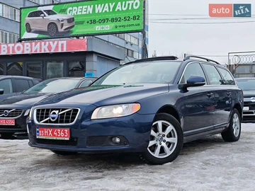 Авто Volvo V70 2012 № 8583436