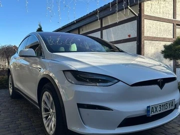Авто Tesla Model X 2018 № 8583502