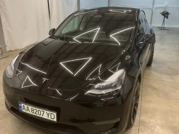 Авто Tesla Model Y 2024 № 8583680