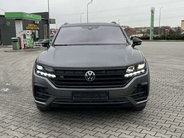 Авто Volkswagen Touareg 2022 № 8583701