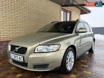 Авто Volvo V50 2009 № 8583832