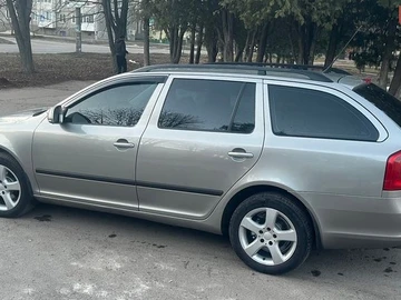 Авто Skoda Octavia 2011 № 8583985