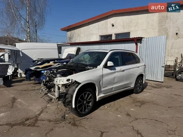 Авто BMW X5 2015 № 8583988