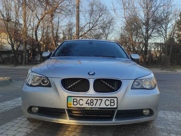 Авто BMW 5 Series 2005 № 8584004