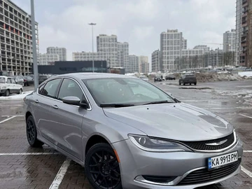 Авто Chrysler 200 2015 № 8584025