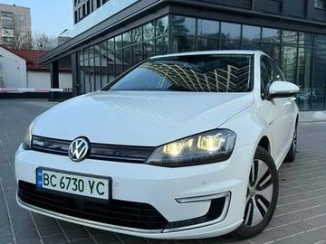Авто Volkswagen E-Golf 2014 № 8584052